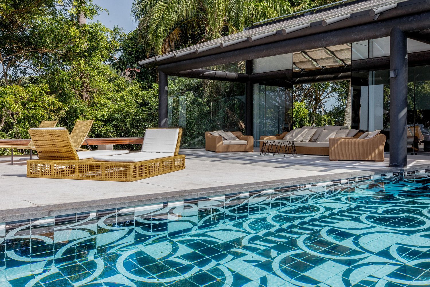 Photo 1 of Modern villa in São Conrado